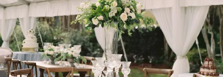 decoracion mesas boda original con vegetacion
